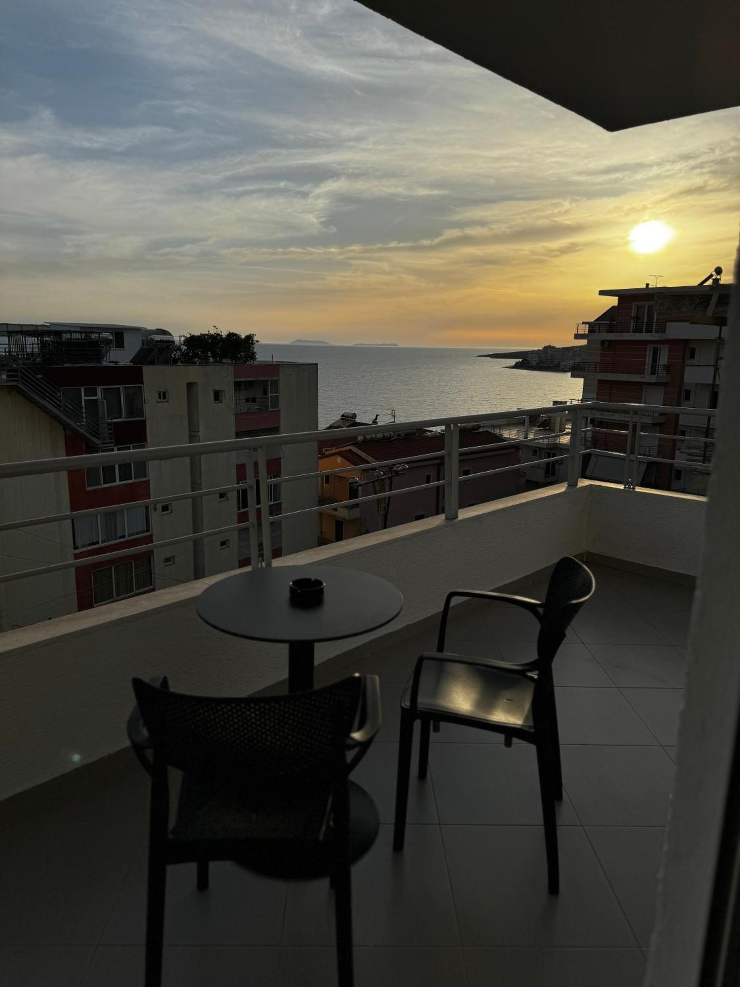 Ideal Holiday Apartments Sarandë Eksteriør billede