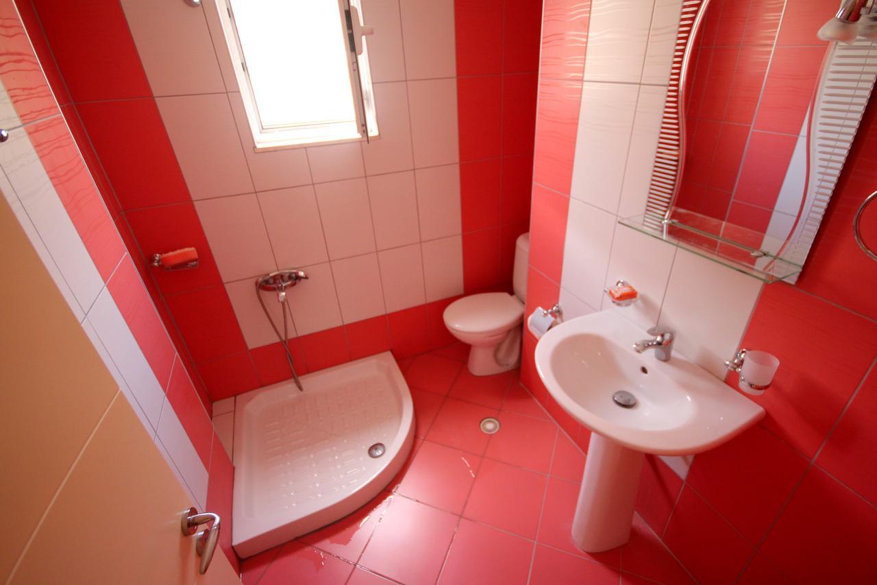 Ideal Holiday Apartments Sarandë Eksteriør billede